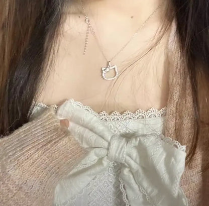 Hello Kitty necklace